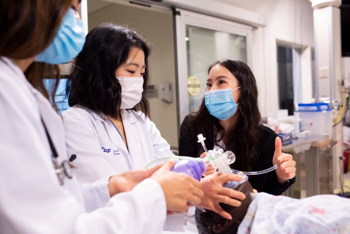 Dr. Denise Chang teaching medical students