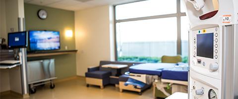 maternal hospital room at UCSF